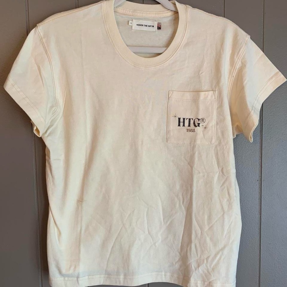 New Honor The Gift Women's Cream Short Sleeve Tee